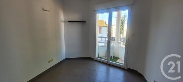 Appartement F3 à vendre  3 pièces - 74,40 m2 BEZIERS - 34