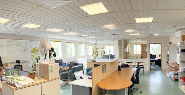 BUREAUX à LOUER de 192 m²