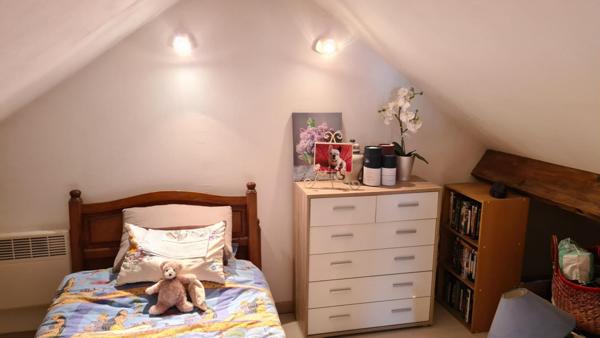 Saint Aubin sur Gaillon Proche - Confortable chalet en bois de 77.04 m2 - 2 chambres sur 594 m2 de terrain  - Prix 149.900 FAI