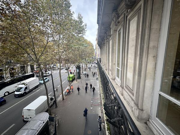 CW Privé à louer à PARIS 75002