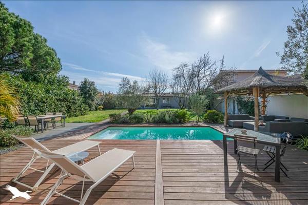 Maison à vendre |  Pessac |  6 pièces | 155 m²