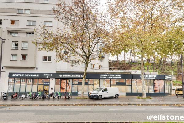 Bureaux à vendre ou à louer à PARIS 75015