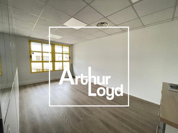 Bureaux à louer à Montpellier dans parc tertiaire verdoyant