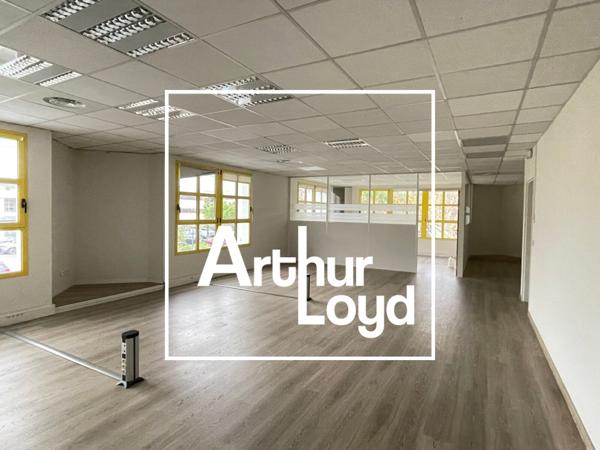 Bureaux à louer à Montpellier dans parc tertiaire verdoyant