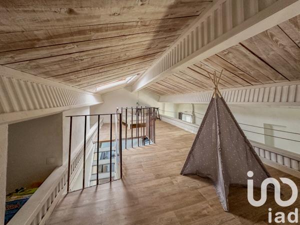 Immeuble à vendre 194 m² Claviers