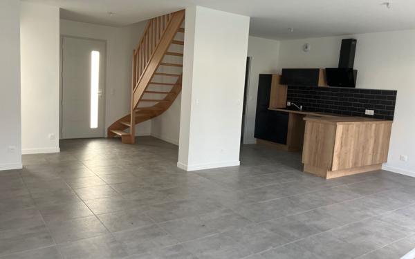 Maison à vendre    5 pièces •  Cagny