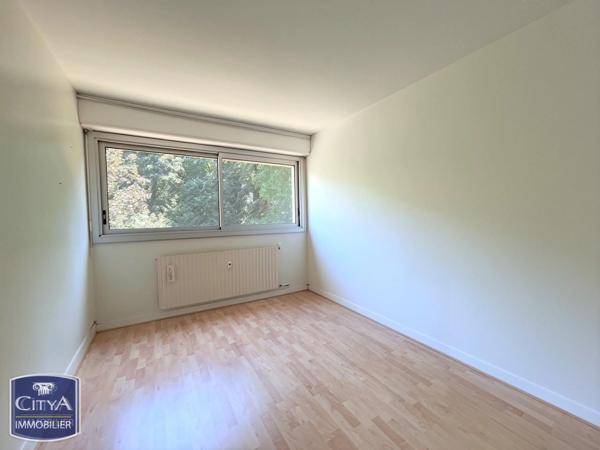 Appartement à vendre 5 pièces 102.05m² Charnay-lès-Mâcon (71850)