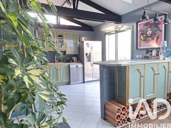 Maison à vendre 7 pièces 223 m² Domont