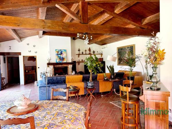 Draguignan villa F6 197m² piscine garage terrasse 3800m terrain 795000€ crn2373 DPE A Draguignan (83300)