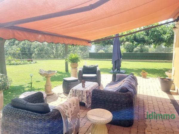 Draguignan villa F6 197m² piscine garage terrasse 3800m terrain 795000€ crn2373 DPE A Draguignan (83300)