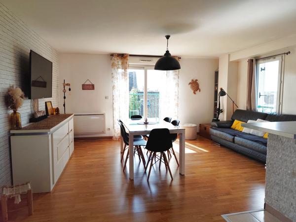 Saint-Leu-d'Esserent (60340) Duplex à Saint Leu d'Esserent