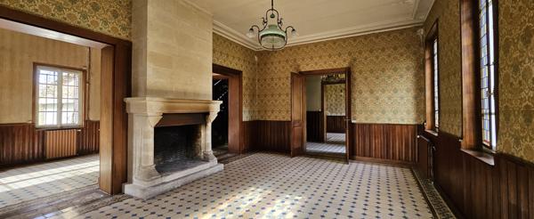 Maison
         12 pièces
        - 300 m² Bien prestige 640 000 € *