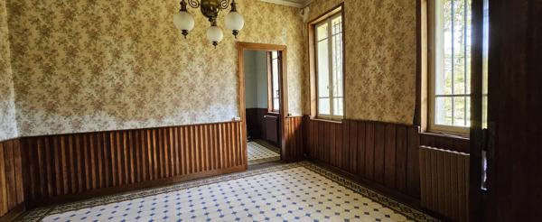 Maison
         12 pièces
        - 300 m² Bien prestige 640 000 € *