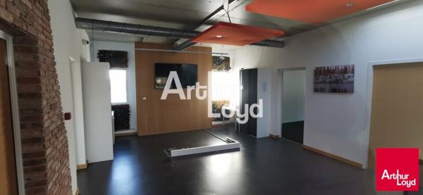 SAINT GREGOIRE - BUREAUX A LOUER - 278 M²