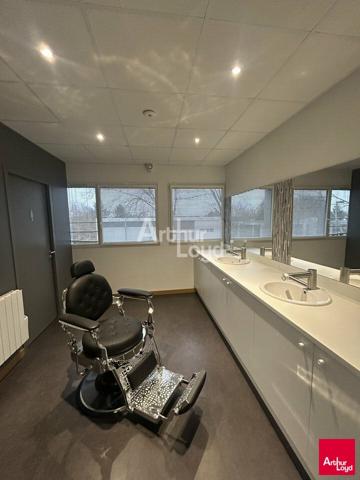 SAINT GREGOIRE - BUREAUX A LOUER - 278 M²