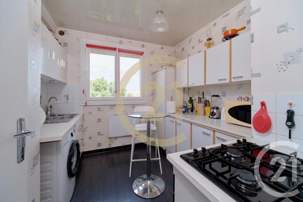 Appartement T3 à vendre  3 pièces - 68,05 m2 LYON - 69008