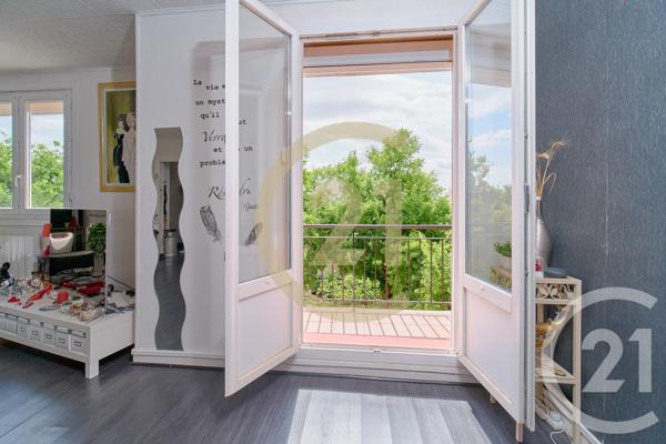 Appartement T3 à vendre  3 pièces - 68,05 m2 LYON - 69008