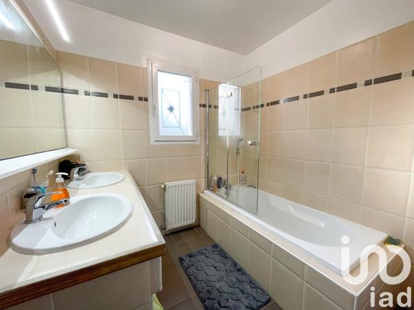 Maison 6 pièces de 140 m² à Léguevin (31490)