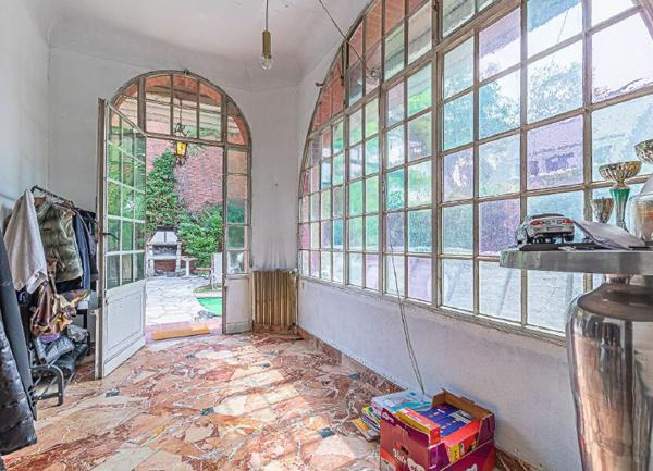 Maison à vendre    7 pièces • 360 m2 Saint-Maurice