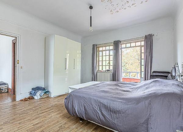 Maison à vendre    7 pièces • 360 m2 Saint-Maurice