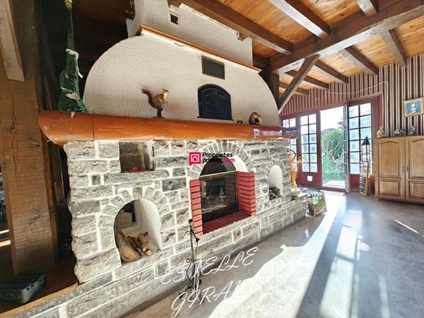 Villa Atypique à Caunes Minervois 7 pièces