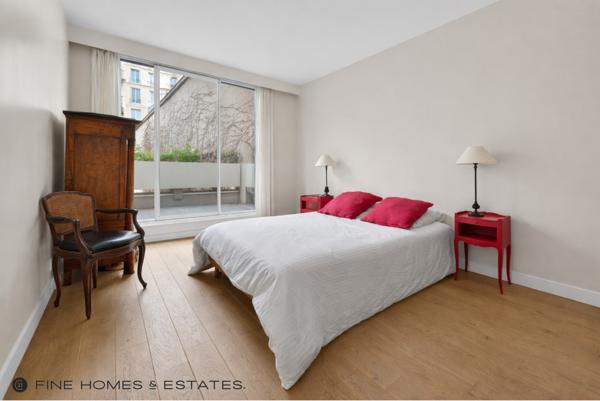 Appartement F5 à vendre  5 pièces - 122,95 m2 PARIS - 75014
