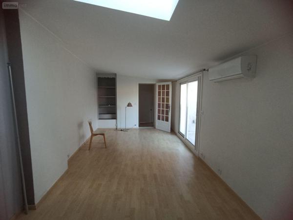 Immeuble à vendre à Chalonnes-sur-Loire dans le Maine-et-Loire (49290), ref : 12516/1198   
centre ville