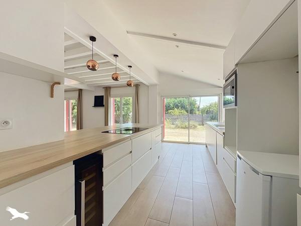 Maison à vendre 555 000 € Sanguinet 6 p 137 m² DPE D