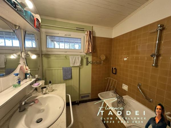 Maison familiale bien située à moderniser