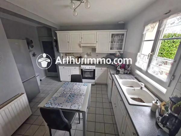 Vente Maison 6 pièces 110 m2 à Savigny-le-Temple