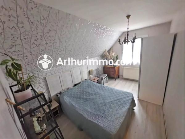 Vente Maison 6 pièces 110 m2 à Savigny-le-Temple