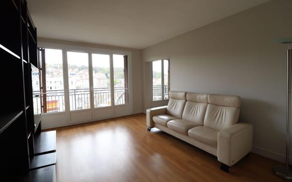 Appartement à louer    3 pièces • 71,05 m2 Villeneuve-Saint-Georges