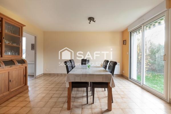 MONTREUIL JUIGNE, MAISON FAMILIALE 5 CHAMBRES