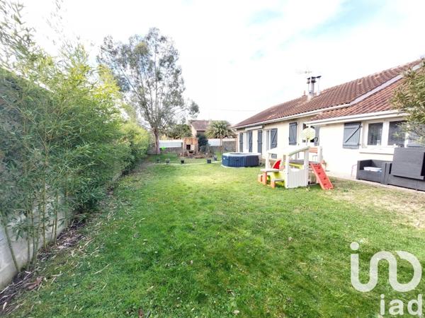 Maison 4 pièces de 88 m² à Rabastens-de-Bigorre (65140)