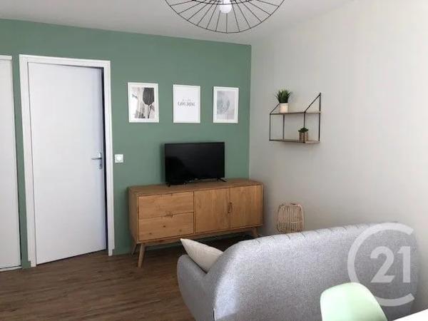 Appartement F4 à vendre  4 pièces - 64,42 m 2   LISIEUX  - 14