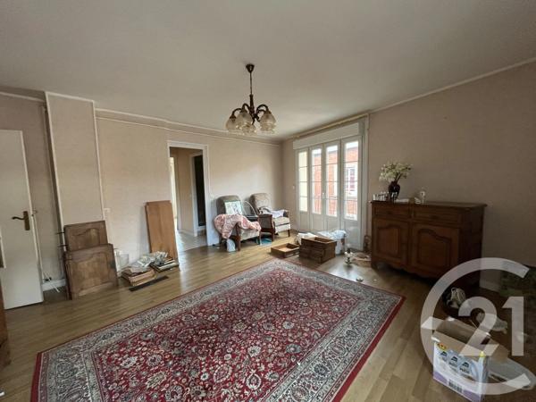 Appartement F4 à vendre  4 pièces - 64,42 m 2   LISIEUX  - 14