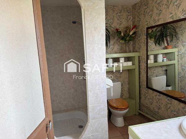 Maison à restaurer avec dépendances – 2800 m² de terrain – proche Saint-Arnoult