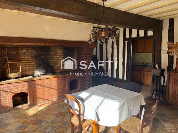 Maison à restaurer avec dépendances – 2800 m² de terrain – proche Saint-Arnoult