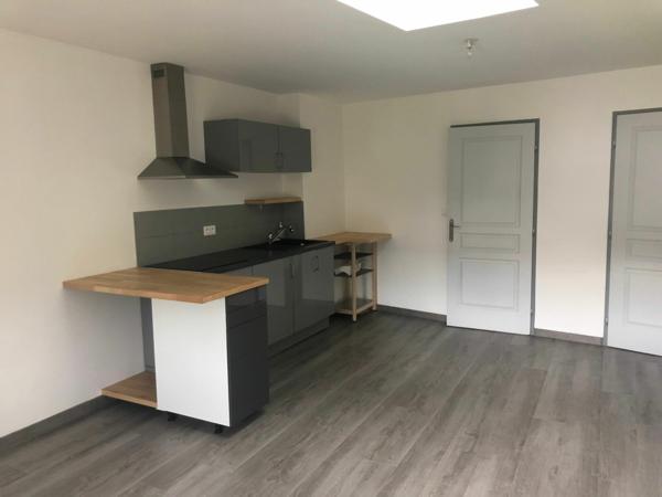 Immeuble à vendre    12 pièces • 250 m2 Nancy