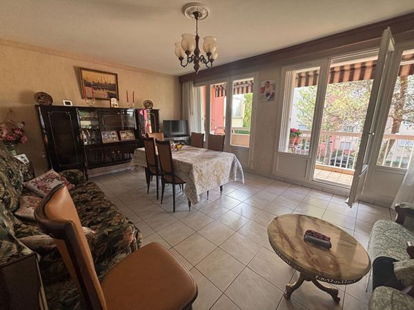 A vendre, Appartement Marseille 12ème, Les 3 Lucs, 3 pièces 65 m2