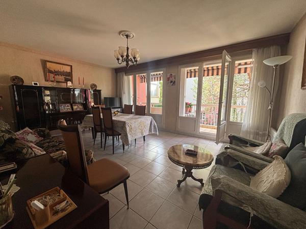 A vendre, Appartement Marseille 12ème, Les 3 Lucs, 3 pièces 65 m2