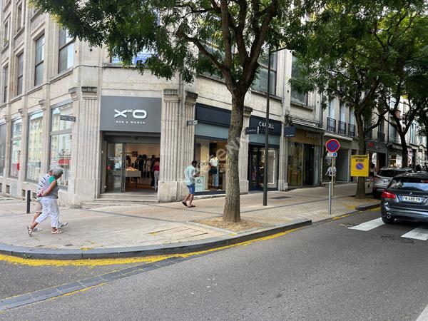 A LOUER Local commercial VERDUN