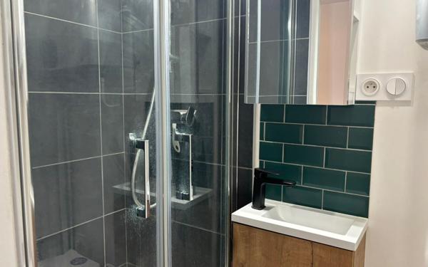 Appartement à louer    1 pièce • 19,50 m2 Paris 19