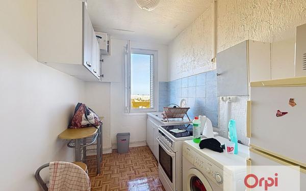 Appartement à louer    2 pièces • 44 m2 Commentry