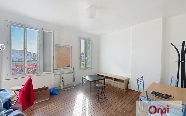 Appartement à louer    2 pièces • 44 m2 Commentry