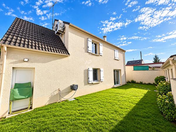 Maison Conflans Sainte Honorine 7 pièce(s) 118 m2 495 000 € **  - Référence  8302
