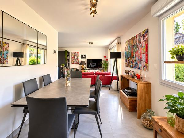 Maison Conflans Sainte Honorine 7 pièce(s) 118 m2 495 000 € **  - Référence  8302