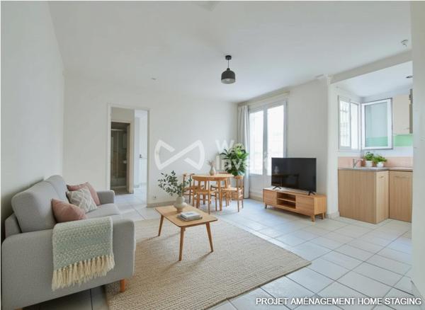 PARIS 18e – 2 PIÈCES 33,51 M² – REZ-DE-CHAUSSÉE SUR COUR – EXTÉRIEUR D’ENVIRON 10 M² – POTENTIEL PROFESSION LIBÉRALE