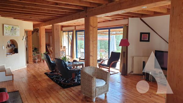 Maison 6 pièces 203 m2