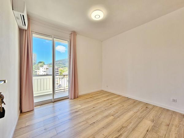 AJACCIO Montée Saint Jean - Spacieux T4 rénové Ajaccio (20090)